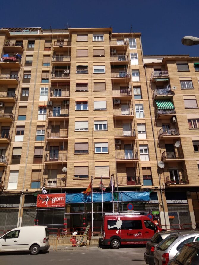 Rehabilitación de frentes y bajos de balcón