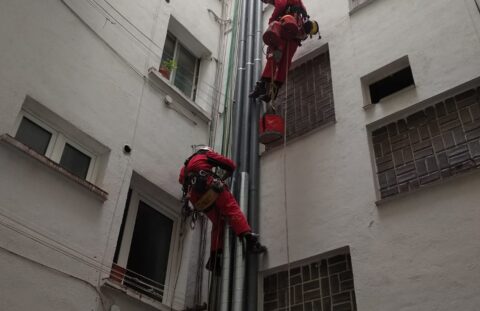 Instalación de tubos de salida