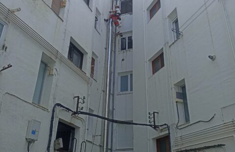 Sustitución de chimenea de fibrocemento