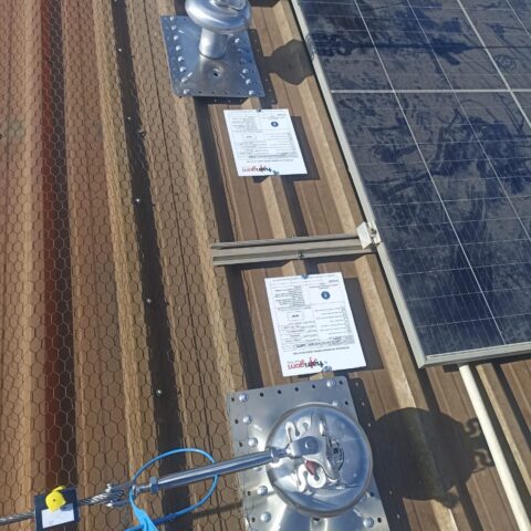 Instalación de líneas de vida permanentes