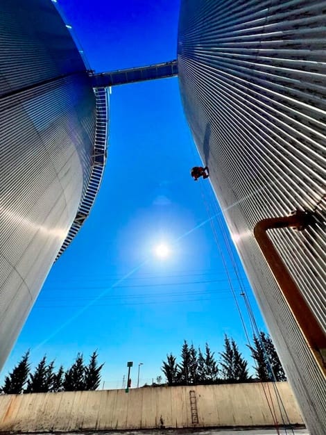 trabajos verticales en industria silos